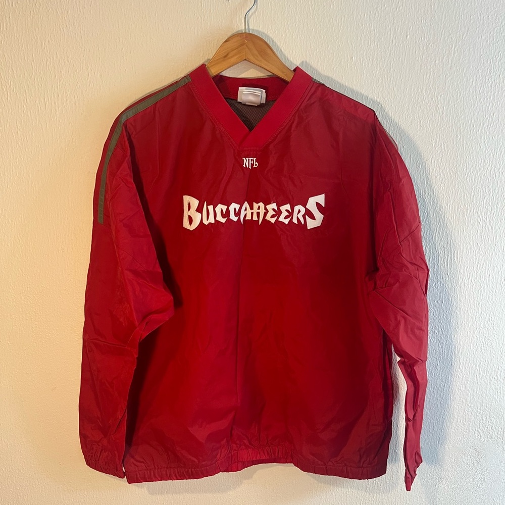 Buccaneers pullover windbreaker